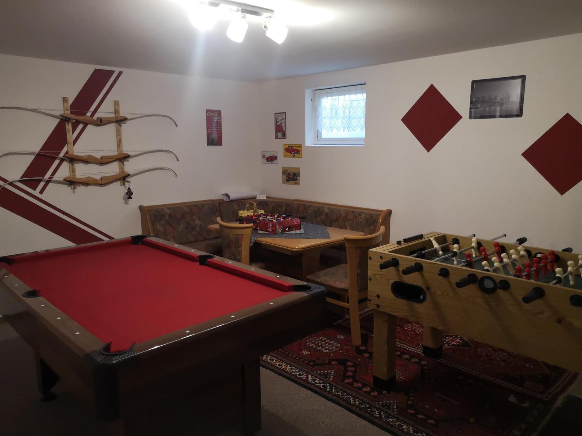 Ferienwohnung im Grünen, 10 km RV, 30 km Bodensee, Küche Bad Balkon Wolpertswende Zimmer foto
